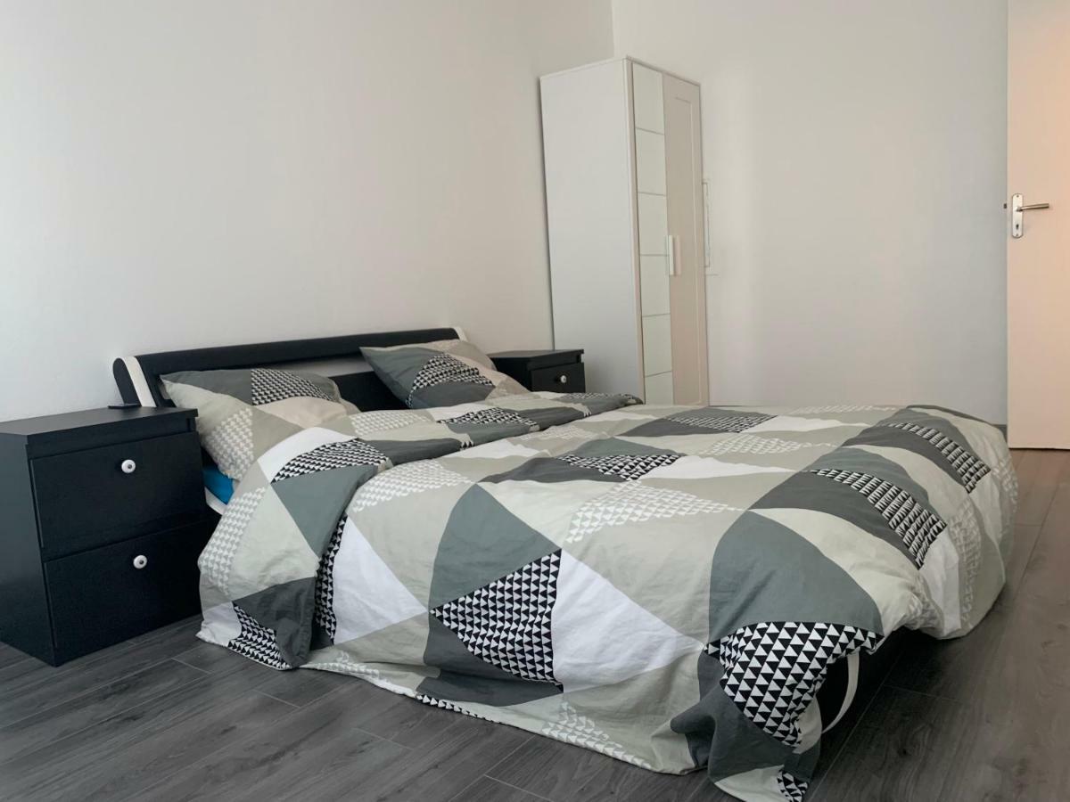 Grand Appartement A Louer Vue Sur Seine Melun Buitenkant foto