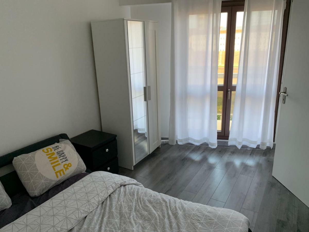 Grand Appartement A Louer Vue Sur Seine Melun Buitenkant foto