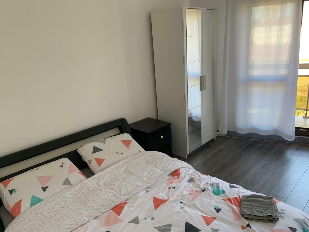 Grand Appartement A Louer Vue Sur Seine Melun Buitenkant foto