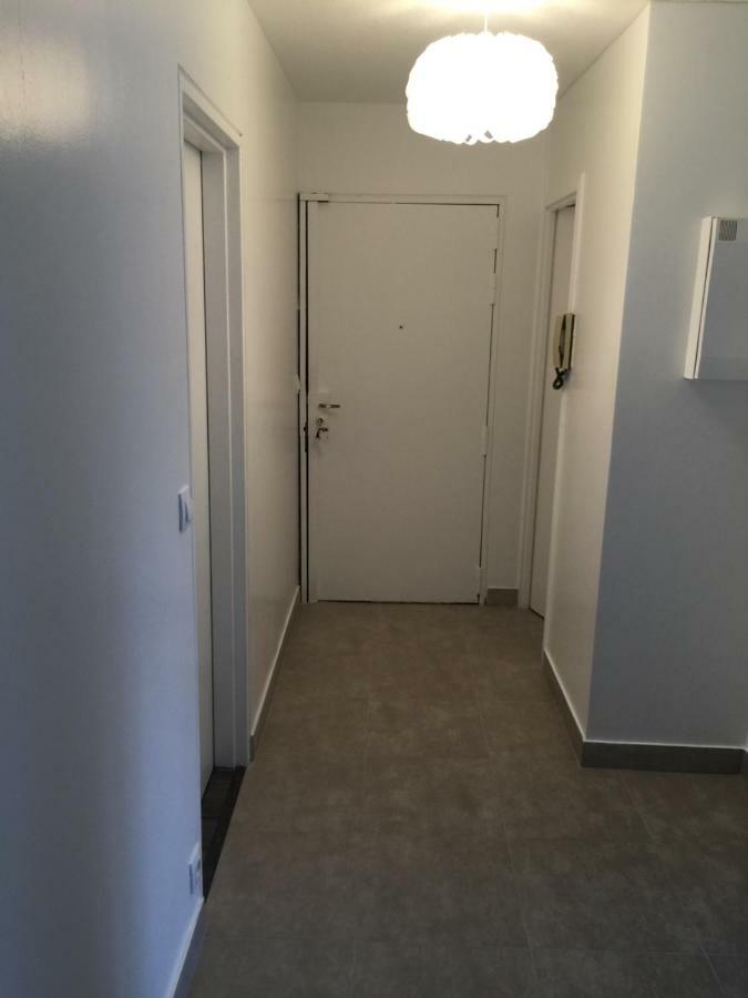 Grand Appartement A Louer Vue Sur Seine Melun Buitenkant foto