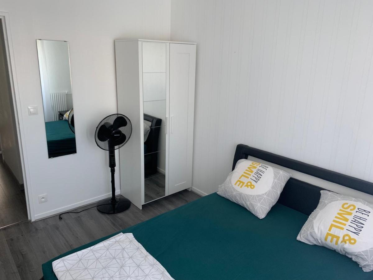 Grand Appartement A Louer Vue Sur Seine Melun Buitenkant foto